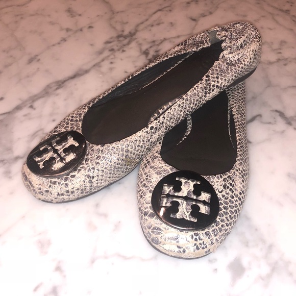 Tory Burch silver and light grey flats - Picture 2 of 3
